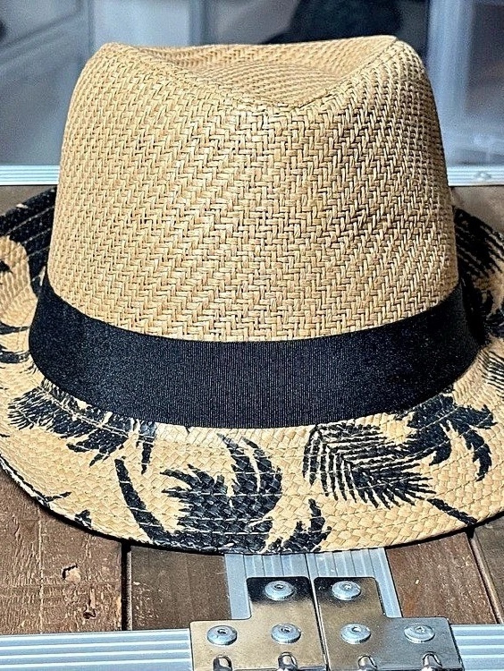 Jos A Bank Tropical Print Brim Fedora 100% Toyo Straw Hat 58cm 7 1/4